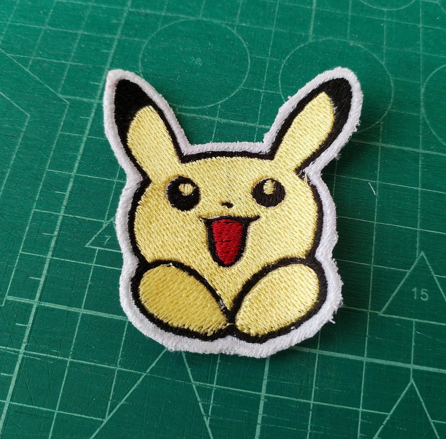 Patch Cute Pokemon - Charmander Bulbasaur Squirtle Pikachu Pokeball Embroided Patch Gift Collectibles