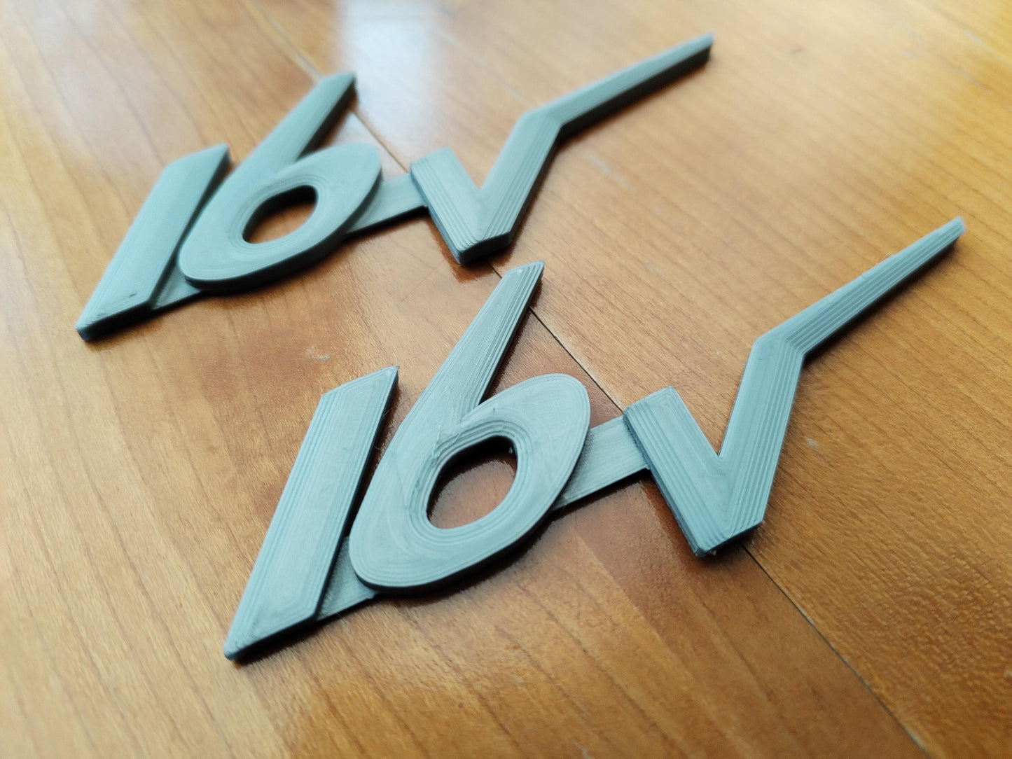 Saxo CUP 16V - Side Emblems - Fits Cup Saxo - Aftermarket Emblem