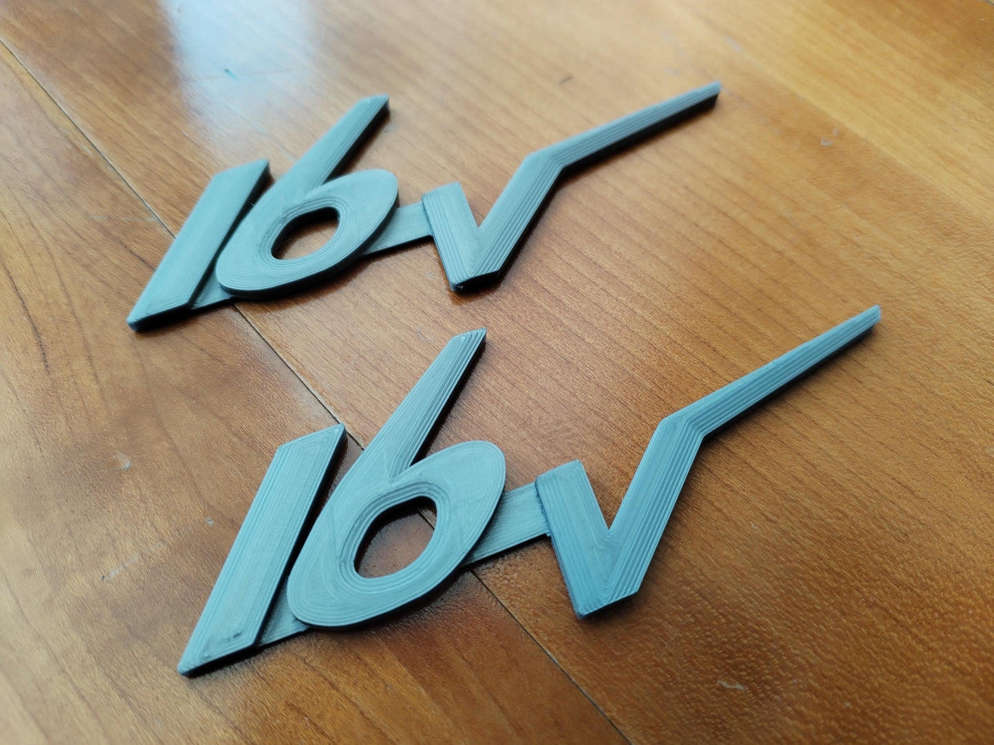 Saxo CUP 16V - Side Emblems - Fits Cup Saxo - Aftermarket Emblem