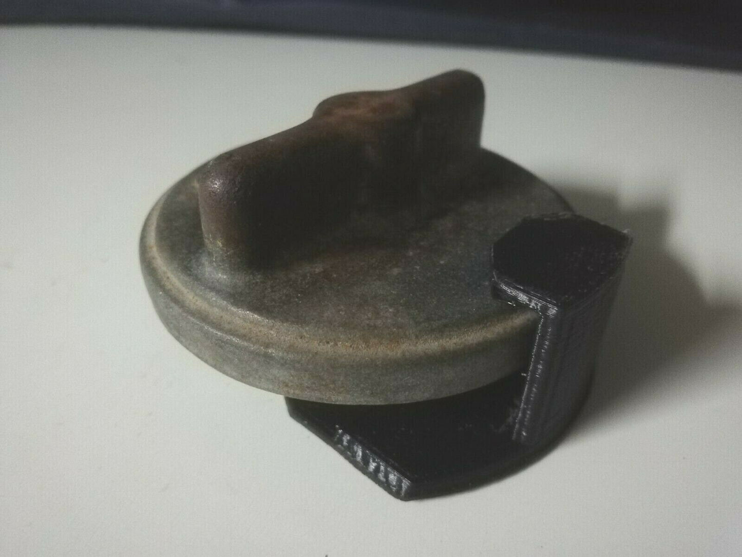 Civic CRX 88-91 - Gas Cap Holder - Fits 4th Gen EF CRX - 3D Printed Support