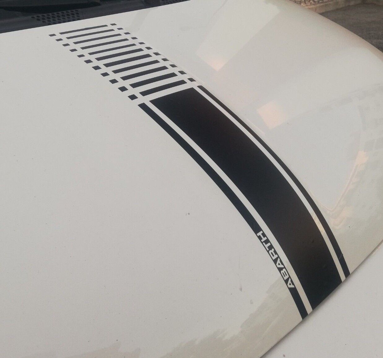 Stripe Hood Scorpion - Fits Fiat 500 595 Abarth Fiat - Decals / Sticker