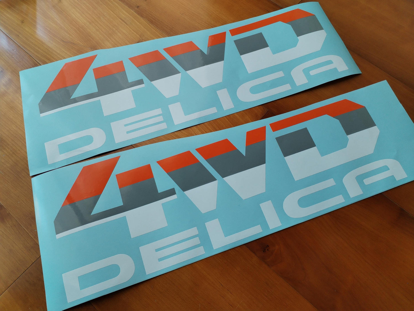 Decals Delica L300 4x4 - Off Road 4WD Van Aftermarket Stickers