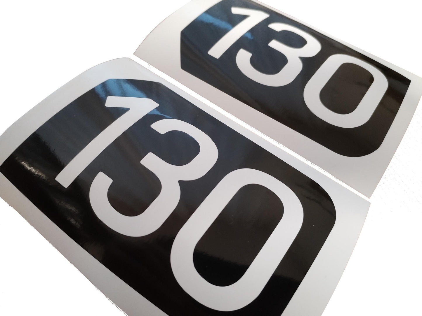 Side Vent Sticker 90 110 130 - Fits Defender 2020 2023 -  Compatible Aftermarket Decals
