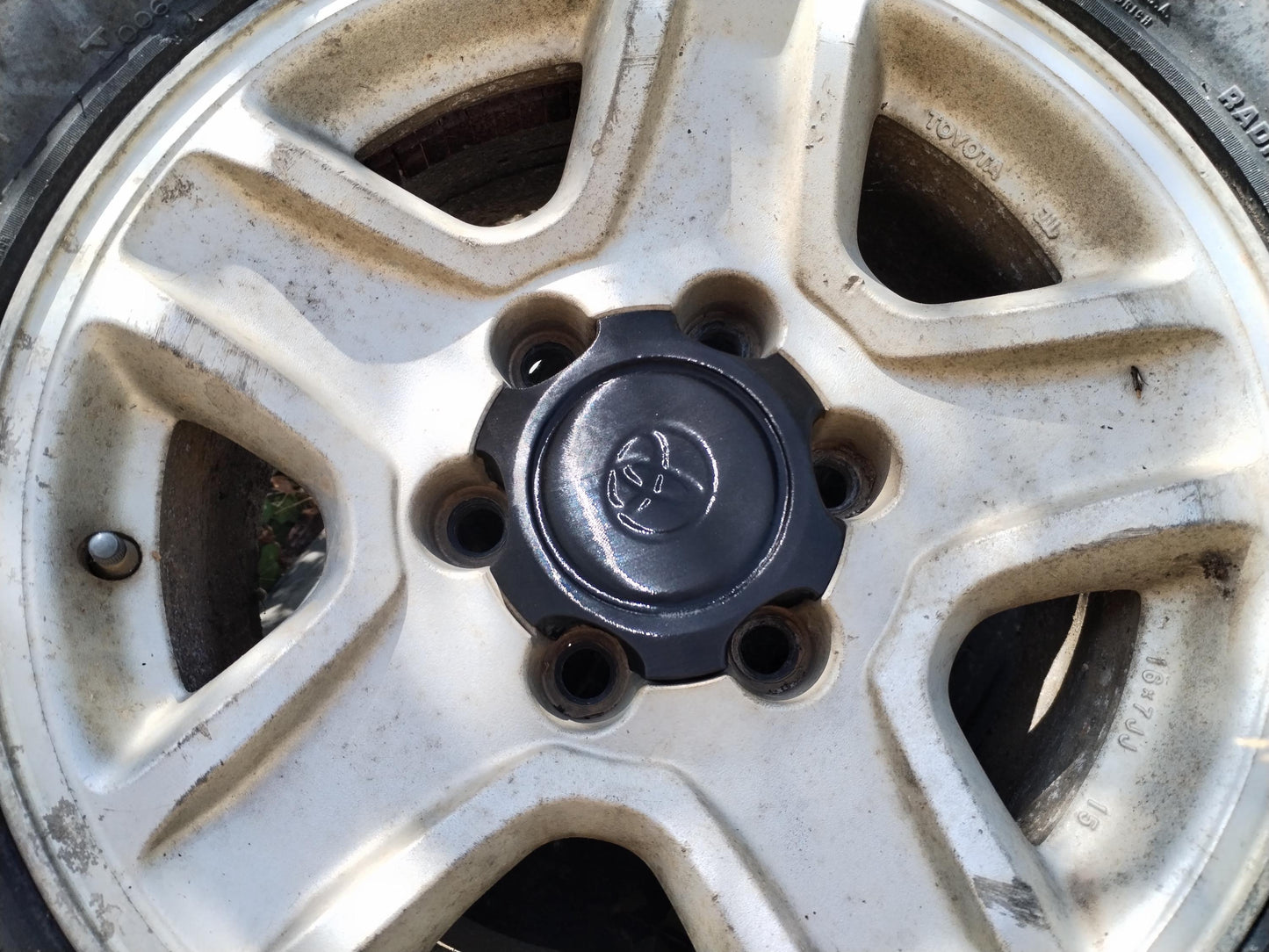 Land Cruiser kzj95 kzj90 kdj Wheel Cap - Fits center hub cover LandCruiser Prado Turbo - 4x4 off road