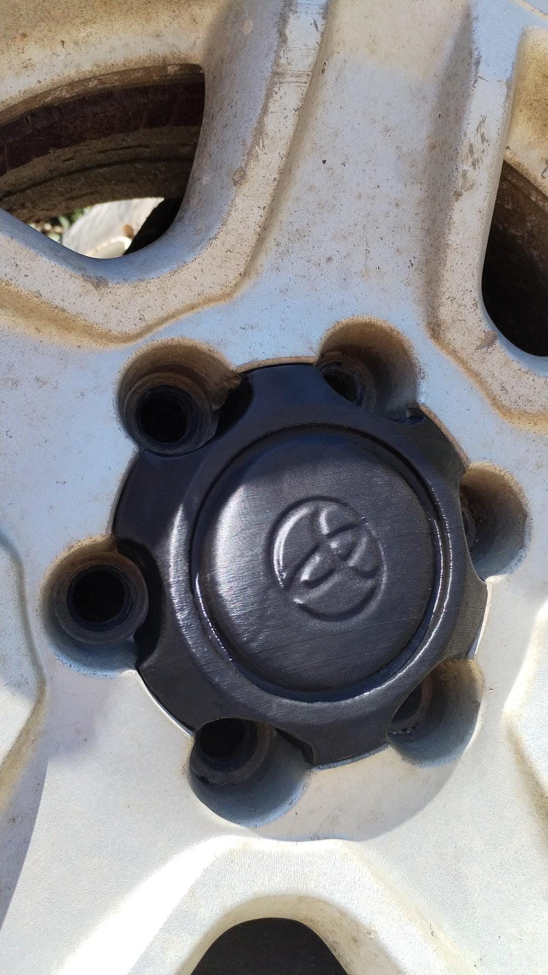 Land Cruiser kzj95 kzj90 kdj Wheel Cap - Fits center hub cover LandCruiser Prado Turbo - 4x4 off road