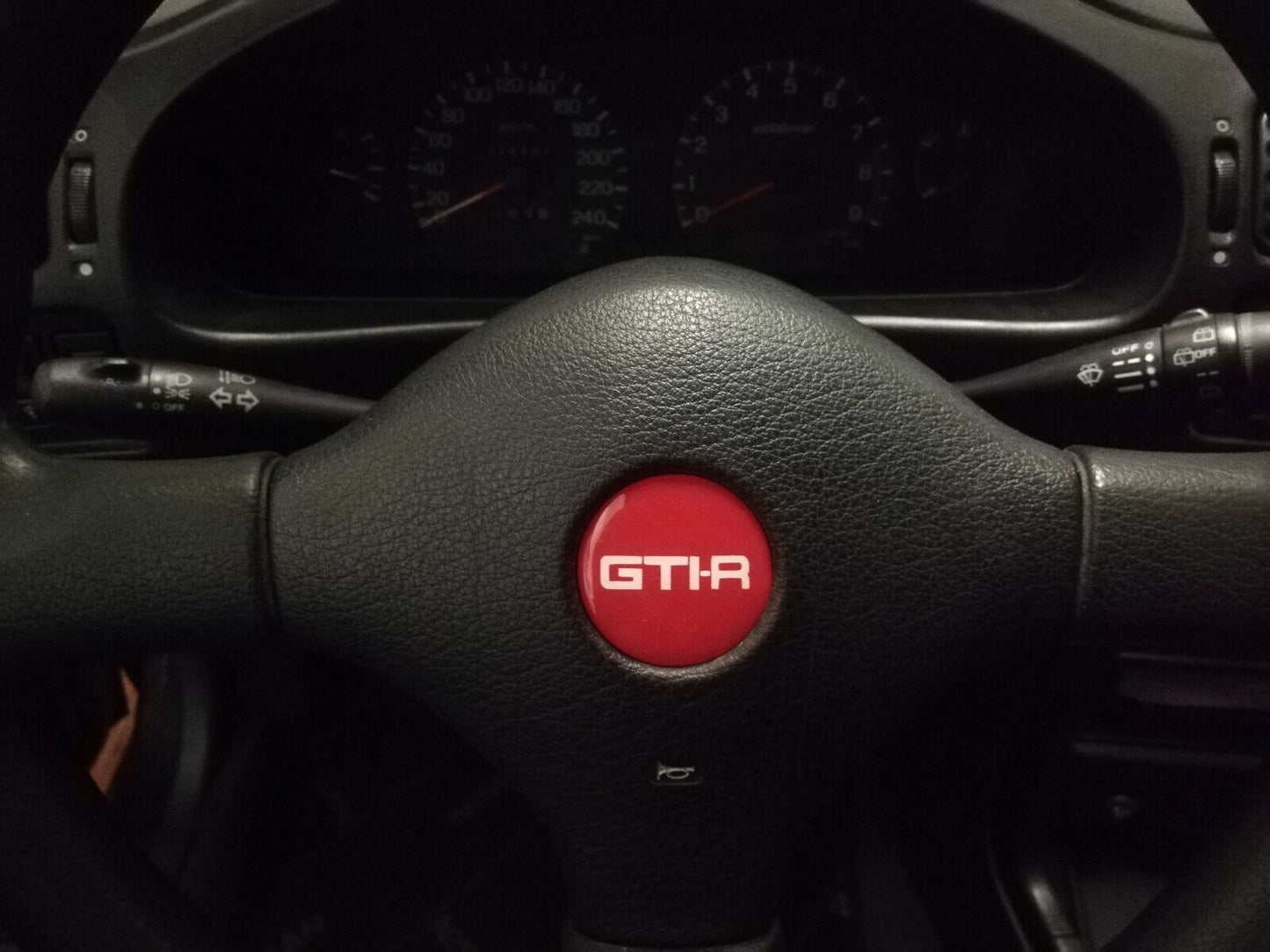 Sunny / Pulsar GTI-R - Fits N14 GTIR - Emblem + Support Steering Wheel - Badge